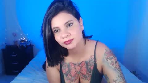 Snapshot of daniellerain chatting on January 2025 01:56:02 AM daniellerain online show from January 2025 01:56:02 AM