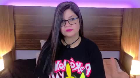 daniellerain online show from July 2026 05:09:02 PM