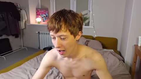 Daniel Luv online show from July 2026 07:39:01 PM