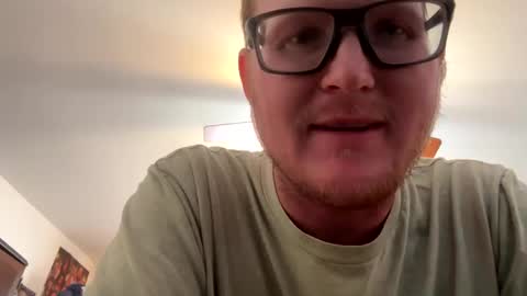 Snapshot of danielp_mod_cb chatting on December 2024 07:53:02 PM Daniel y. online show from December 2024 07:53:02 PM