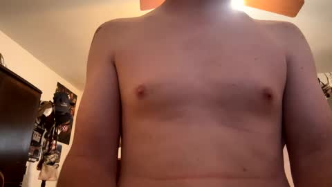 Snapshot of danielp_mod_cb chatting on January 2025 09:12:01 PM Daniel y. online show from January 2025 09:12:01 PM