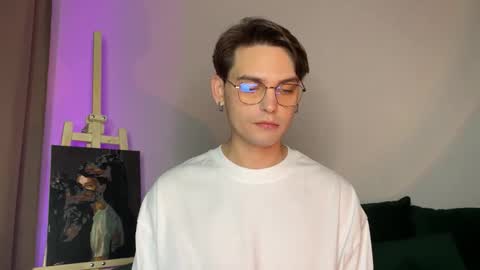 Snapshot of danieltuckerr chatting on October 2025 05:48:02 PM danieltuckerr online show from October 2025 05:48:02 PM