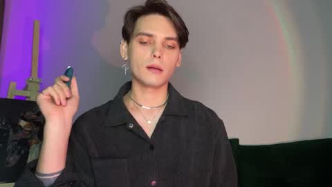 Snapshot of danieltuckerr chatting on November 2025 09:46:01 PM danieltuckerr online show from November 2025 09:46:01 PM