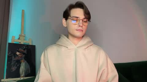 Snapshot of danieltuckerr chatting on November 2025 10:20:02 PM danieltuckerr online show from November 2025 10:20:02 PM