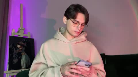 Snapshot of danieltuckerr chatting on November 2025 08:55:01 PM danieltuckerr online show from November 2025 08:55:01 PM