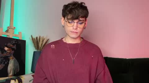 Snapshot of danieltuckerr chatting on April 2026 05:10:02 PM danieltuckerr online show from April 2026 05:10:02 PM