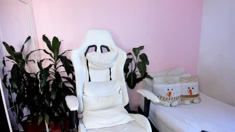 Daniela  online show from December 2024 09:48:01 PM