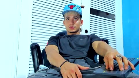 Dani online show from January 2025 04:12:01 AM