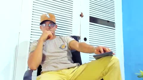 Dani online show from February 2025 03:47:02 AM