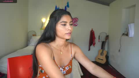 danalle .. online show from February 2025 09:15:01 PM