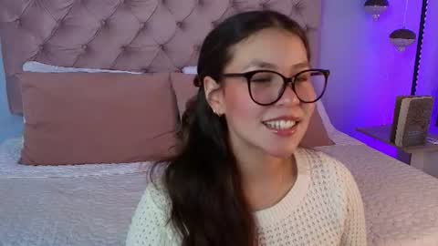 Snapshot of danika_x chatting on August 2026 02:14:01 AM Danika online show from August 2026 02:14:01 AM
