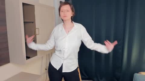 Snapshot of danillebraddock chatting on February 2026 08:19:02 AM Dani online show from February 2026 08:19:02 AM