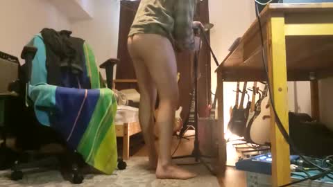 danimal5000 online show from January 2025 07:55:01 PM