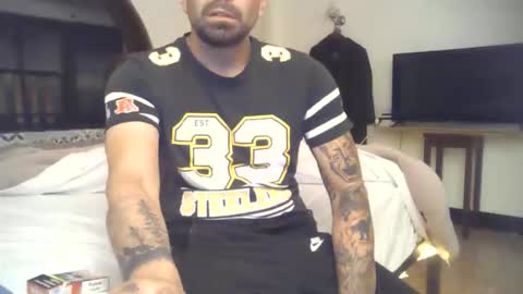 Snapshot of danipeubaix chatting on November 2025 07:13:02 PM alex19cm online show from November 2025 07:13:02 PM