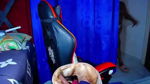 Snapshot of danisabrownn chatting on February 2026 02:02:02 PM danisabrownn online show from February 2026 02:02:02 PM