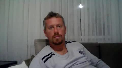 Snapshot of danisami12345 chatting on October 2025 02:01:02 AM daniel online show from October 2025 02:01:02 AM