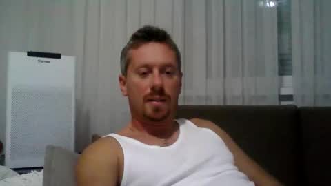 Snapshot of danisami12345 chatting on November 2025 10:52:02 PM daniel online show from November 2025 10:52:02 PM