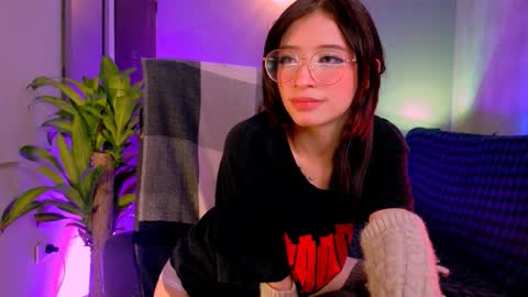 Snapshot of danita_veelz chatting on February 2026 08:33:02 AM danita_veelz online show from February 2026 08:33:02 AM