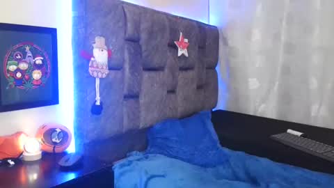 Snapshot of dann_brown chatting on December 2024 06:27:01 AM Dann Brown online show from December 2024 06:27:01 AM