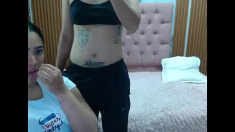 Danniela y Victoria online show from May 2026 01:57:16 AM