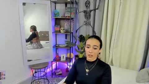 Snapshot of danna__castle chatting on October 2025 04:54:01 AM Dannacastle online show from October 2025 04:54:01 AM