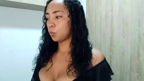 Danna  Ross online show from June 2026 02:57:02 AM