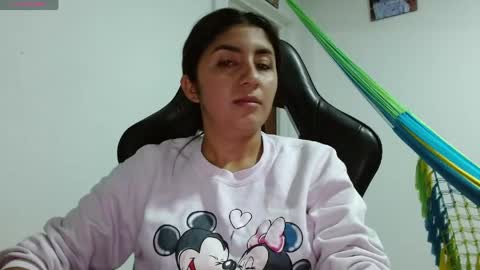 Danna online show from April 2026 12:35:01 AM