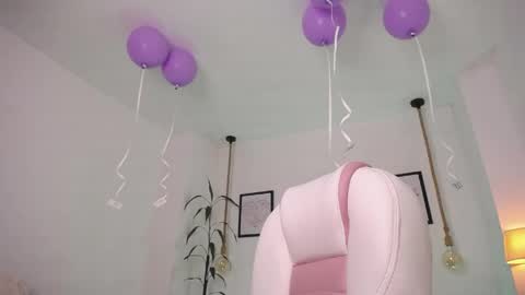 Danna online show from May 2026 11:44:01 PM