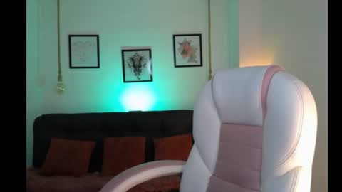 Danna online show from July 2026 11:12:01 PM