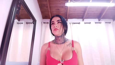 Snapshot of dannaberlin chatting on January 2025 07:12:01 PM Danna Berlin online show from January 2025 07:12:01 PM