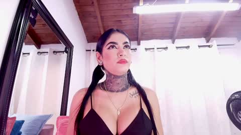 Snapshot of dannaberlin chatting on February 2025 07:22:02 PM Danna Berlin online show from February 2025 07:22:02 PM