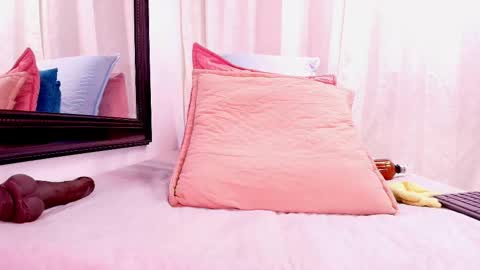 Snapshot of dannaberlin chatting on February 2025 10:26:01 PM Danna Berlin online show from February 2025 10:26:01 PM