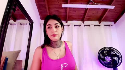 Snapshot of dannaberlin chatting on March 2025 07:17:01 PM Danna Berlin online show from March 2025 07:17:01 PM