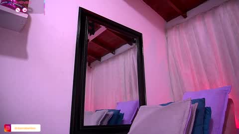 Snapshot of dannaberlin chatting on October 2025 07:44:02 PM Danna Berlin online show from October 2025 07:44:02 PM