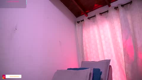 Snapshot of dannaberlin chatting on October 2025 07:34:01 PM Danna Berlin online show from October 2025 07:34:01 PM