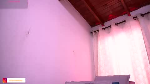 Snapshot of dannaberlin chatting on October 2025 07:23:01 PM Danna Berlin online show from October 2025 07:23:01 PM