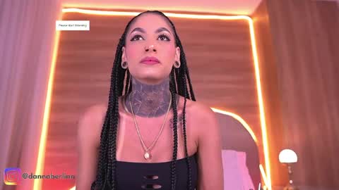Danna Berlin  online show from April 2026 07:22:01 PM