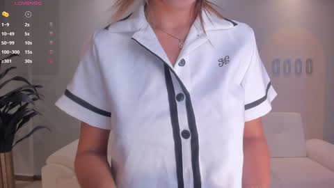 Danna Cruz  online show from January 2025 12:59:01 AM