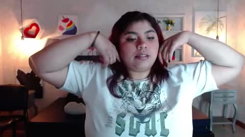 Danna Garza online show from February 2026 07:05:01 AM