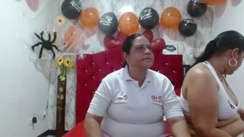 dannalanegra2 online show from October 2025 05:33:01 PM