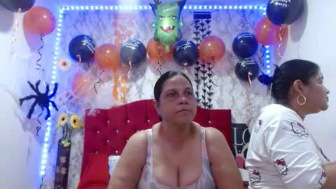 dannalanegra2 online show from October 2025 04:52:01 PM