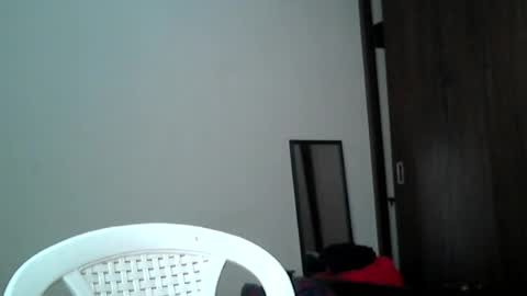 Dannali22 online show from August 2026 06:33:02 PM