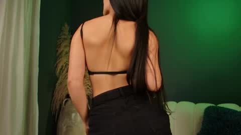 Danna online show from February 2025 02:56:01 AM