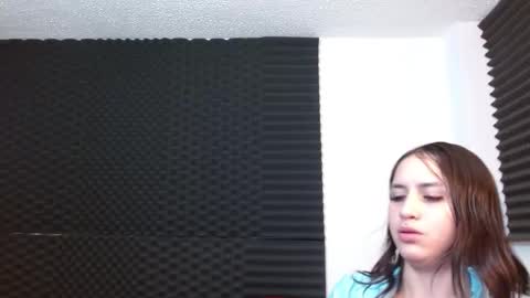 dannamomcerrat online show from December 2024 06:22:02 AM