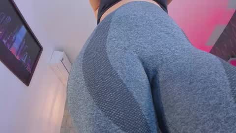 Danna online show from January 2026 12:07:02 PM