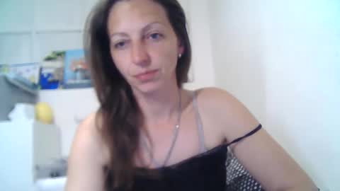 Snapshot of dannica1 chatting on April 2026 08:15:01 PM dannica1 online show from April 2026 08:15:01 PM