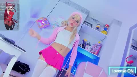 Snapshot of danniigrovers chatting on October 2025 11:32:02 AM Danni Sebastian online show from October 2025 11:32:02 AM