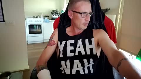 dannozdirekt online show from November 2025 11:09:01 PM