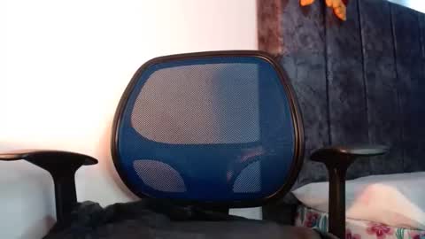 DANNTE online show from December 2025 04:13:01 PM