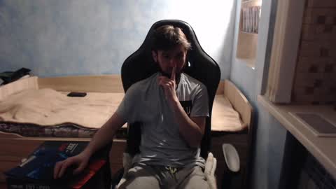 Snapshot of danny634 chatting on January 2025 04:43:01 AM Danny online show from January 2025 04:43:01 AM